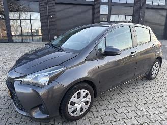 Schadeauto Toyota Yaris 1.5 VVT-i EXECUTIVE LICHTE SCHADE! BOUWJAAR 2018 127078 6150 VAST 2018/3