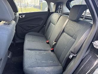 Ford Fiesta 1.25 TITANIUM SCHROEFSCHADE! BOUWJAAR 2012 132790KM 2400 EURO picture 11