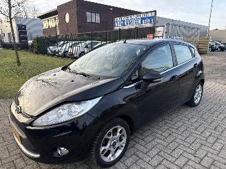 Avarii autoturisme Ford Fiesta 1.25 TITANIUM SCHROEFSCHADE! BOUWJAAR 2012 132790KM 2300 EURO 2012/4