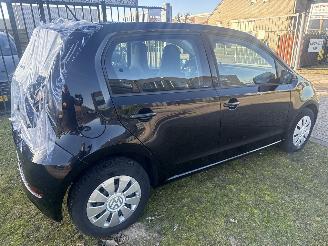 Volkswagen Up! 1.0 UP! 58237 KM RIJDBAAR BOUWJAAR 2017  5850 EURO VAST picture 5