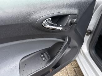 Seat Ibiza 1.2 CLUB IBIZA ST LICHTE RIJDBARE SCHADE! BOUWJAAR 2012 1650 EUR picture 7