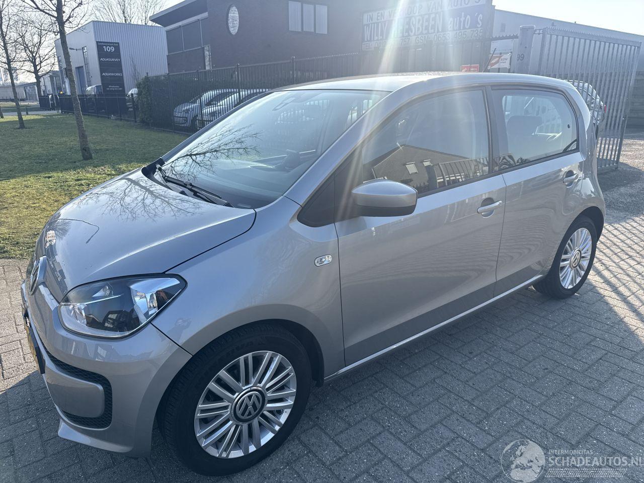 Volkswagen Up! 1.0 BLEUMOTION 111000 KM NAP BOUWJAAR 2016 SCHERP! 4850 EURO