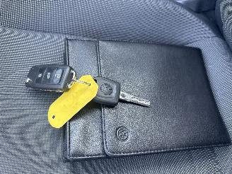 Volkswagen Up! 1.0 BLEUMOTION 111000 KM NAP BOUWJAAR 2016 SCHERP! 4850 EURO picture 15