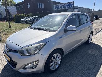  Hyundai I-20 1.2i i-VISION 122.240 KM LICHTE SCHADE! BOUWJAAR 2012 2895 EURO 2012/8