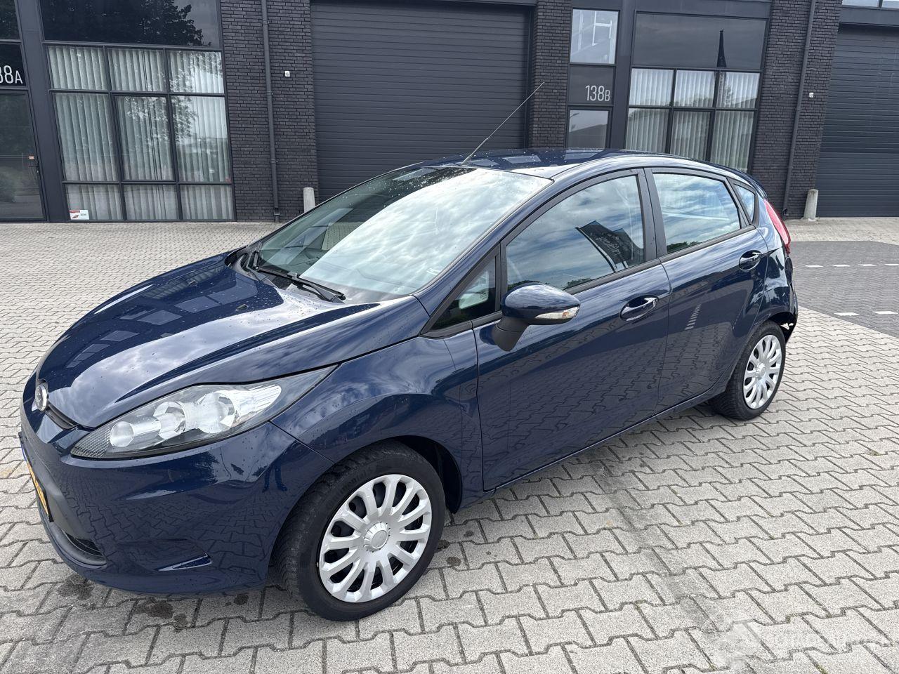 Ford Fiesta 1.25 LIMITED 86125 KM NAP! BOUWJAAR 2012 LICHTE SCHADE! 3200 EURO