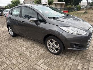 uszkodzony samochody osobowe Ford Fiesta 1.0 ULTIMATE 78566 KM NAP BOUWJAAR 2017 RIJDBAAR 4850 EURO 2017/4