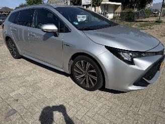 Schadeauto Toyota Corolla Touring Sports 1.8 HYBRID DYNAMIC HAGELSCHADE! BOUWJAAR 2022  10950 EURO 2022/4