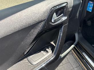 Peugeot 208 1.2 PURETECH STYLE LICHTE SCHADE! 99065 NAP 2015  2850 EURO picture 8