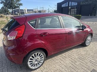 Ford Fiesta 1.0 TITANIUM 2e EIGENAAR HAGELSCHADE! BOUWJAAR 2013  3900 EURO picture 4