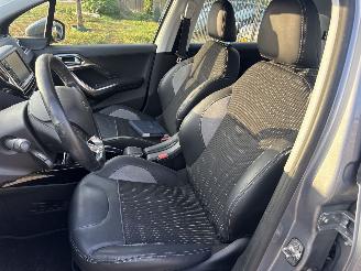 Peugeot 2008 1.2 ALLURE AUTOMAAT RIJDBAAR 51493 NAP! BOUWJAAR 2017 6100 picture 8