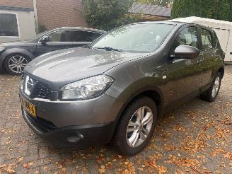 Damaged car Nissan Qashqai 1.6 ACENTA HELE NETTE AUTO 2012/6