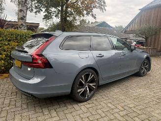 Volvo V-90 2.0 T6 AWD PLUGIN PANO HARMAN/KARDON picture 11