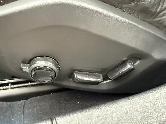 Volvo V-90 2.0 T6 AWD PLUGIN PANO HARMAN/KARDON picture 20