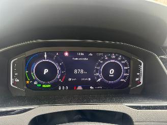 Volkswagen Passat 1.4 TSI GTE 104.000KM picture 24