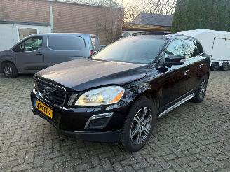 Volvo Xc-60 2.0 T5 LEER PANO AUT NL AUTO picture 3