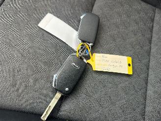 Kia Niro 1.6 GDI HYBRID DYNAMICLINE NL AUTO CAMERA picture 28