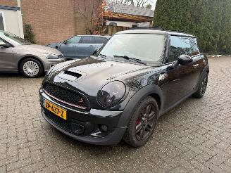 uszkodzony samochody osobowe Mini Cooper S 1.6 PANO  184PK 2011/4