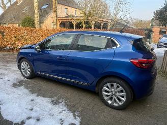 Avarii autoturisme Renault Clio 1.0 Intens navi pdc 2021/12