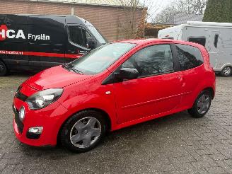 Renault Twingo 1.2 AIRCO CRUISE CENTRAAL picture 2