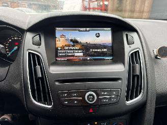 Ford Focus 1.5 TDCI NO DAMGEDS!!  NAVI AIRCO PDC picture 25