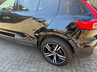 Volvo XC40 1.5 T2 R-DESIGN AUT! NL AUTO picture 12