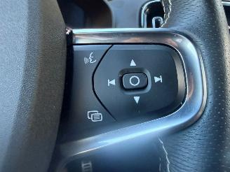 Volvo XC40 1.5 T2 R-DESIGN AUT! NL AUTO picture 31