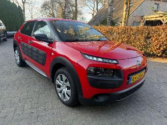 Schadeauto Citroën C4 cactus 1.2 AIRCO NAVI CRUISE NAP 2016/9