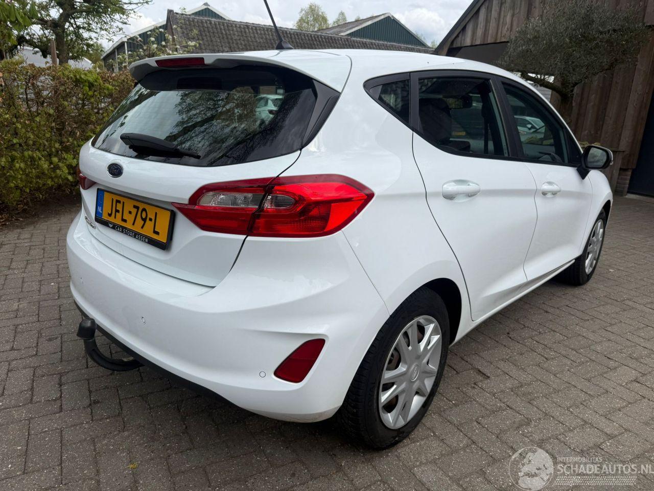 Ford Fiesta 1.0 FACELIFT SCHERM AIRCO STOELVERWARMING PDC