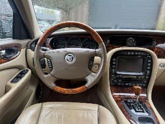 Jaguar XJ 2.7D V6 AUT LEER NL picture 16