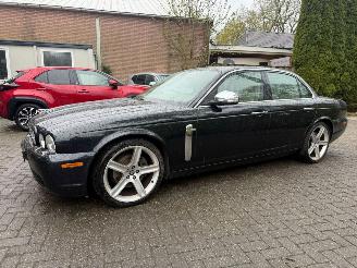Jaguar XJ 2.7D V6 AUT LEER NL picture 2