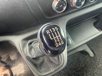 Renault Master T35 2.3DCI 150 L2H2 AIRCO NAVI NAP picture 17