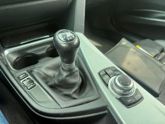 BMW 3-serie 320I SPORT HIGH EXECUTIVE picture 21
