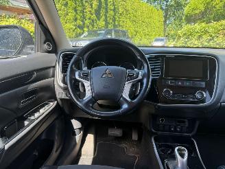 Mitsubishi Outlander 2.0PHEV  PLUGIN PREMIUM LUXE UITVOERING picture 20