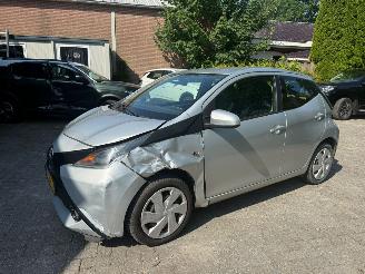 Toyota Aygo 1.0 AIRCO 5DRS NAVI CAMERA picture 7