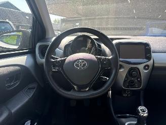 Toyota Aygo 1.0 AIRCO 5DRS NAVI CAMERA picture 22