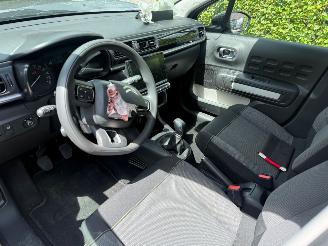 Citroën C3 1.2 puretech s&s feel 60.000 km nl auto picture 14