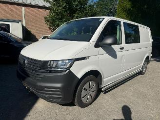 krockskadad bil bedrijf Volkswagen Transporter 2.0 TDI DC NAP AIRCO PDC TREKHAAK 2024/1
