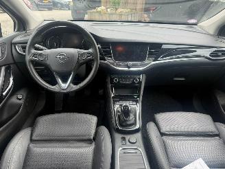 Opel Astra SPORTS ELEGANCE 1.2 LUXE UITVOERING LEDER NAVI KEYLES STOELVERWARMING picture 14