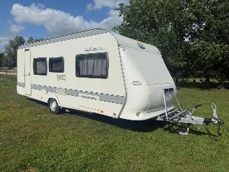 krockskadad bil caravan Hobby  540 EMD STAPELBED MOVER FRANSBED ZEER NETTE CAMPER 2010/5