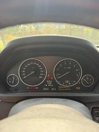 BMW 3-serie 320 I AUT HIGH EXECUTIVE SPORT picture 20