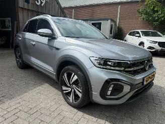 Vaurioauto  passenger cars Volkswagen T-Roc 1.5 TSI R-LINE AUTOMAAT NIEUWSTAAT 2024/1