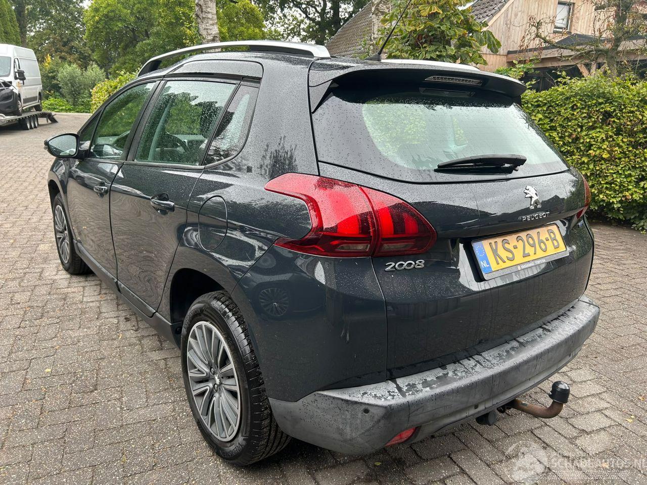 Peugeot 2008 1.2 ACTIVE AIRCO NAVI CRUISE