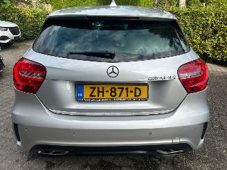 Mercedes A-klasse 200CDI AMG AUT! AIRCO/NAVI/STOELVERWARMING picture 3