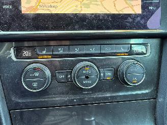 Volkswagen Golf 1.4 TSI NAVI STOELVERWARMING CRUISE picture 21