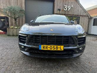 Porsche Macan 2.0 PANO LEDER GEEN SCHADE! picture 6