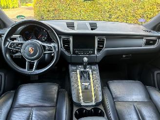 Porsche Macan 2.0 PANO LEDER GEEN SCHADE! picture 2