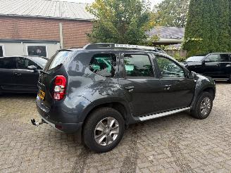 Dacia Duster 1.2 4X2 LEER TREKHAAK PDC picture 3