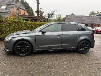 Schadeauto Audi A3 1.8 SPORTBACK AUTOMAAT NAVI  NL 2013/8