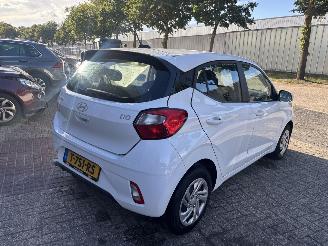 Hyundai I-10 1.0 COMFORT picture 6