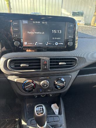 Hyundai I-10 1.0 COMFORT picture 11